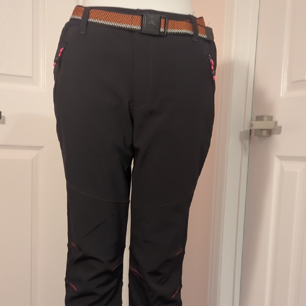 Woman's Outdoor Black Pants with Brown Belt